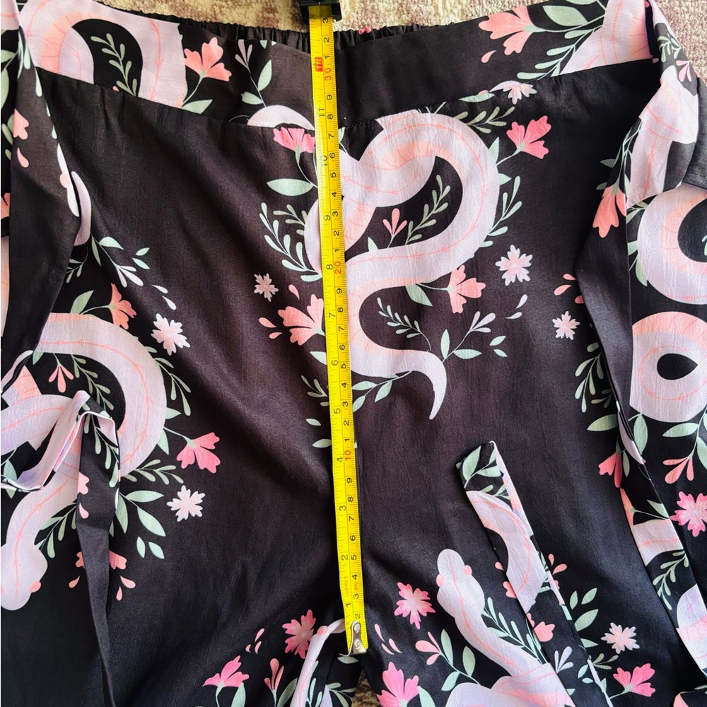 Witchy boho serpent palazzo pants - Picture 8 of 11